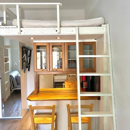 Aesthetic And Compact, Kamppi Appartement *